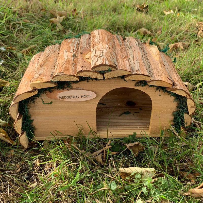 Kamal Freestanding Hedgehog House