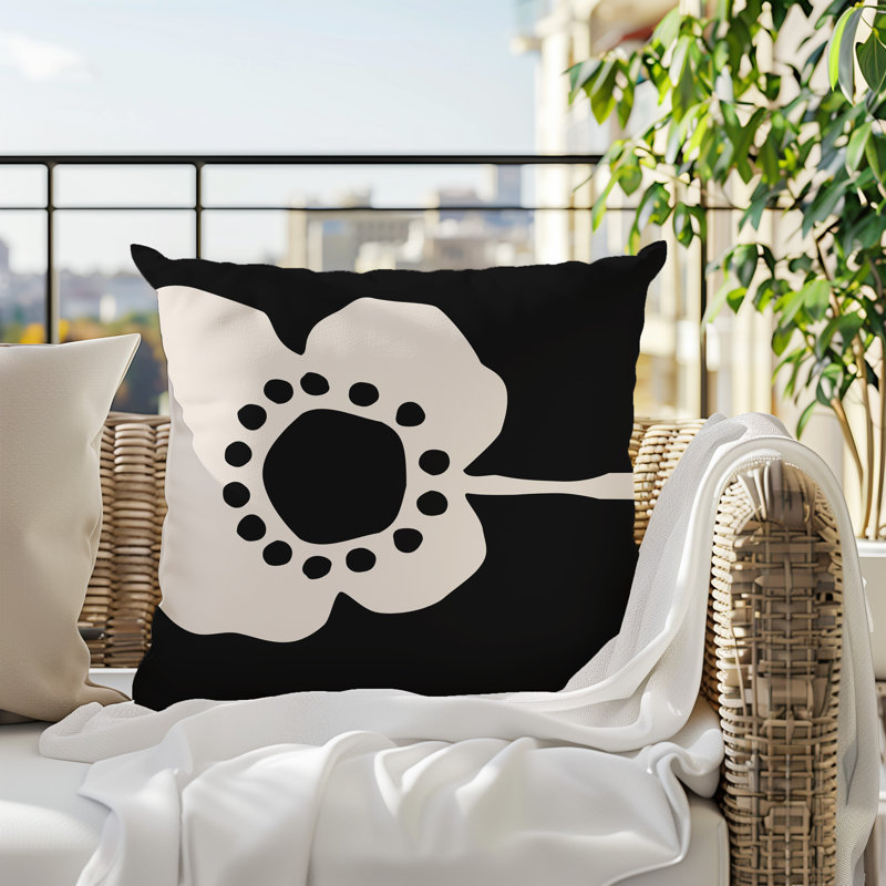 Oreiller carré réversible intérieur / extérieur Tobe Minimalist, H 15 po x l 15 po, Off-White/Black