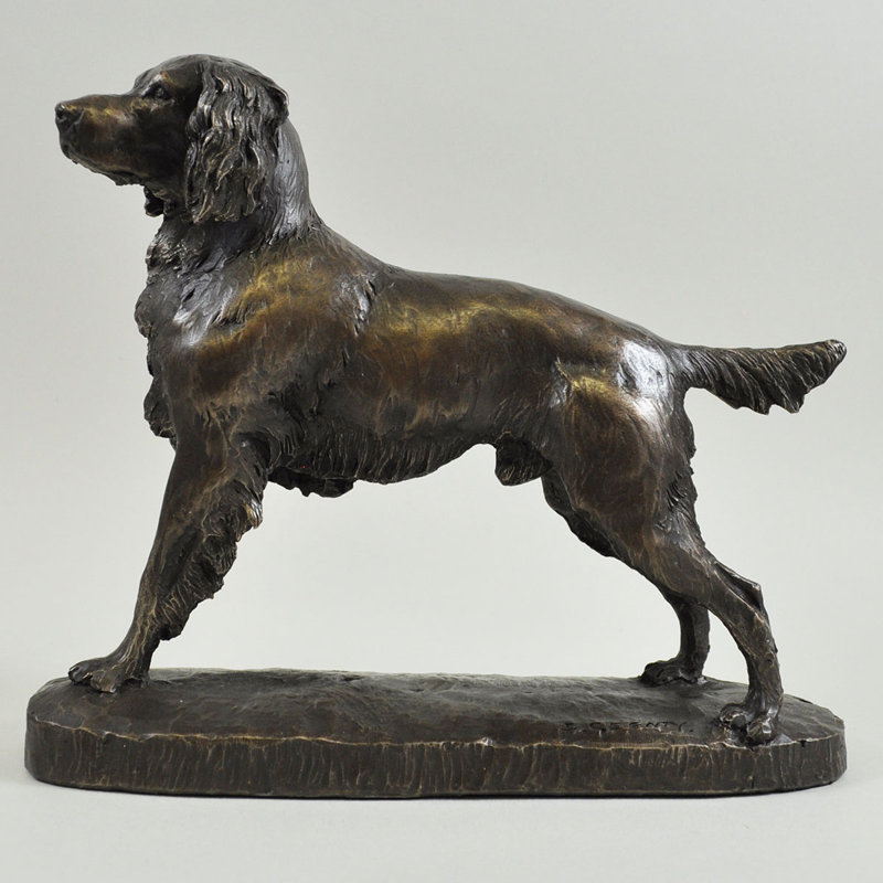 Springer Animals Figurines & Sculptures