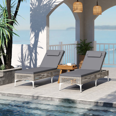 194cm Long Single Chaise with Cushions