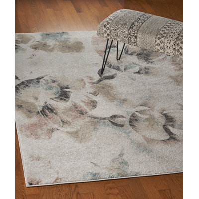 Hennessy Transitional Floral High Performance Low-Pile Indoor Area Rug