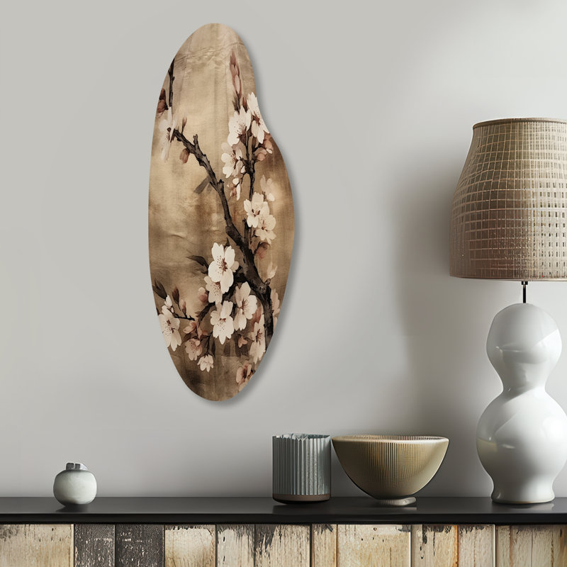 Fleurs de cerisier brun foncé Solitude I - art mural asymétrique en forme de cerisier, H 30 po x l 11 po