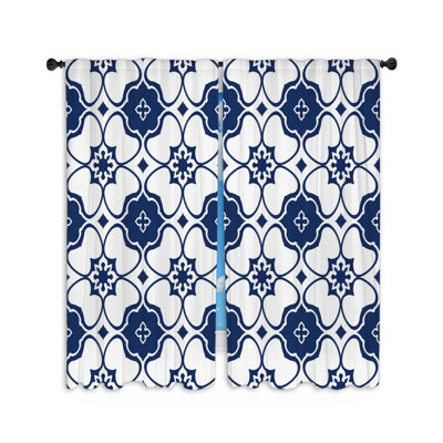 Rideaux à carreaux et motifs floraux - 2 panneaux