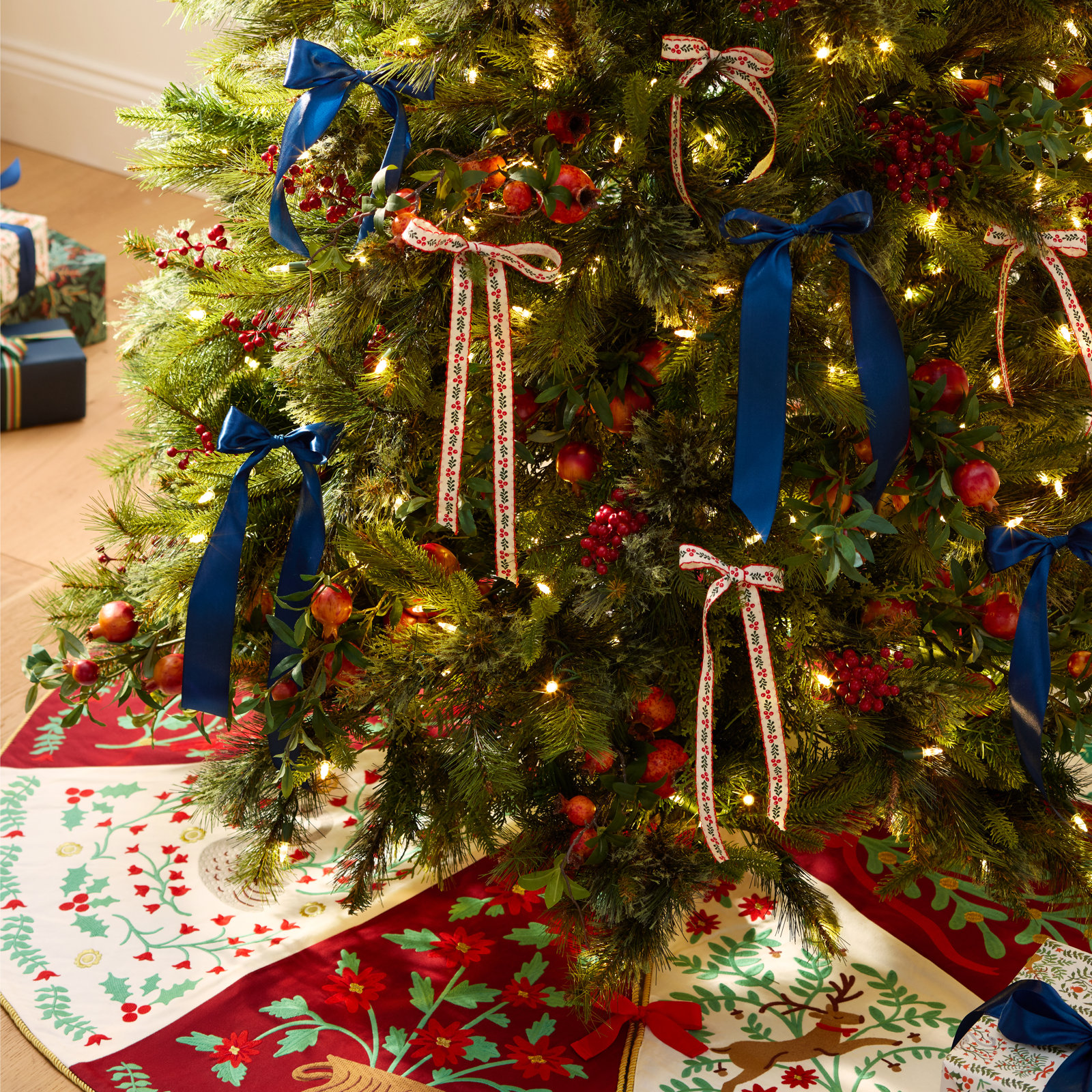 Cashmere Pine Potted Pre-Lit Tree, 15' H, Unlit