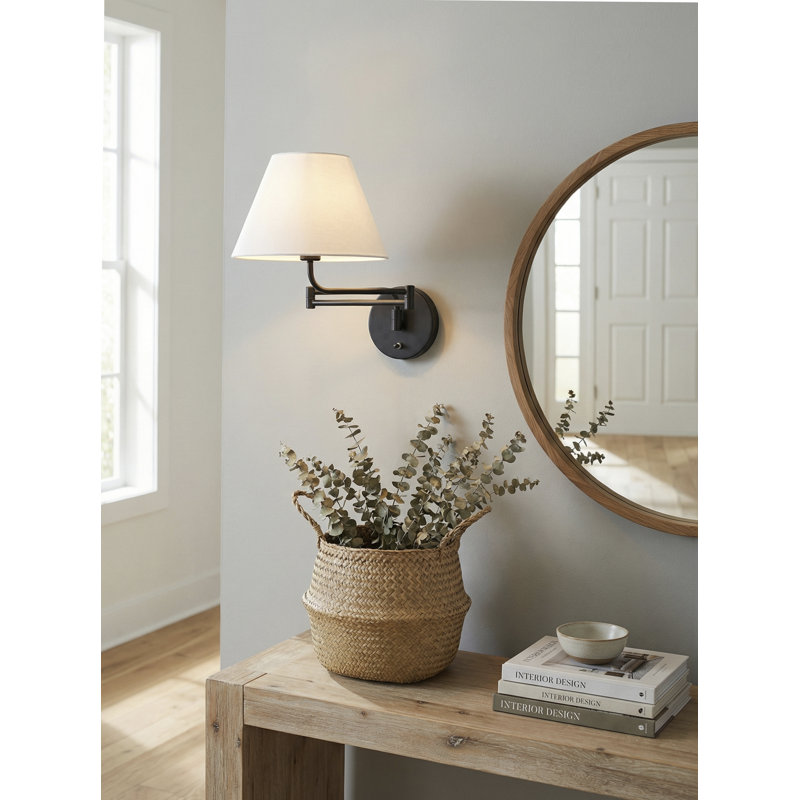The Lyne Wall Sconce, Matte Black