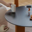 Table basse en bois de cerisier