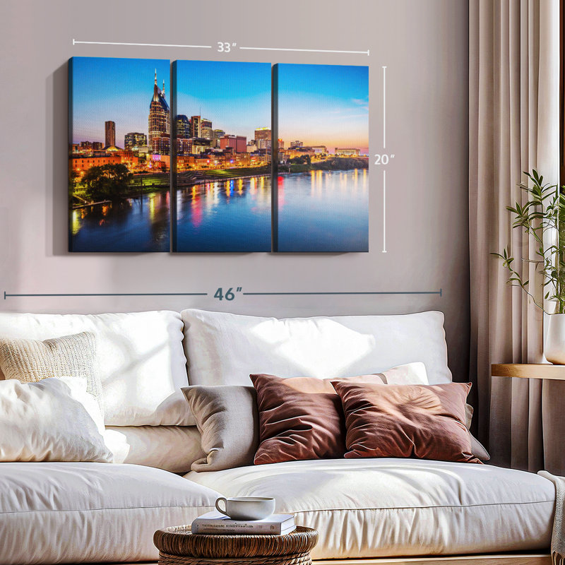 " Nashville ", 20" H x 33" W x 1.25" D