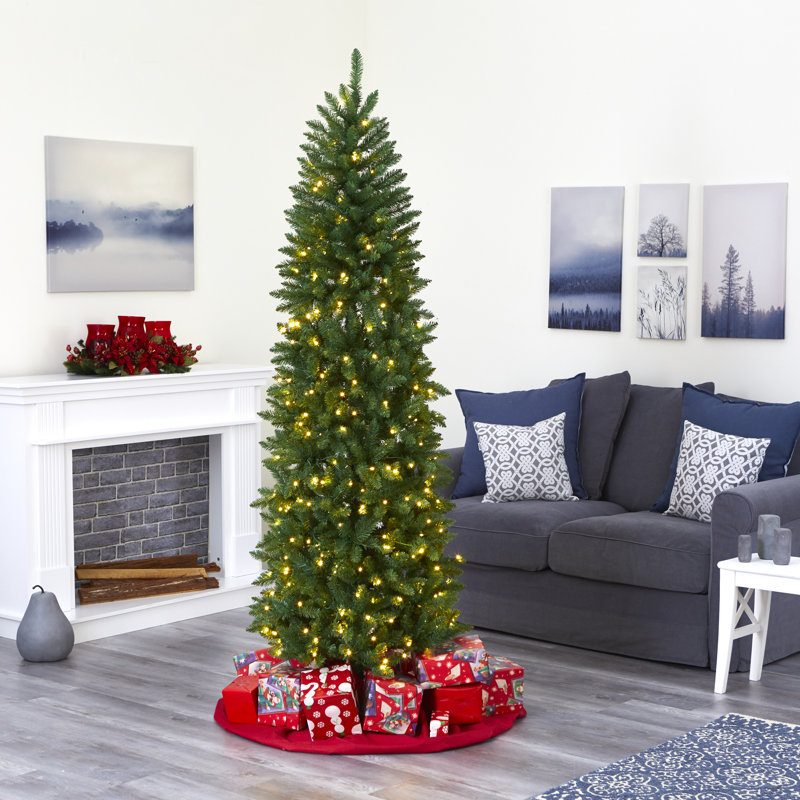 Arbre de Noël élancé vert pin artificiel avec lumières DEL, H 7 pi