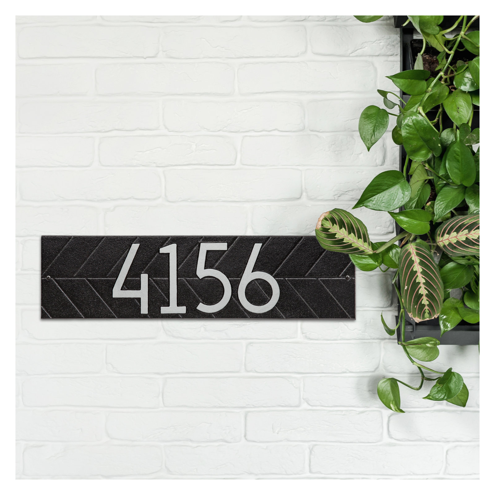 Mid-century Modern Herringbone Wall Plaque, Black/Silver, Yes