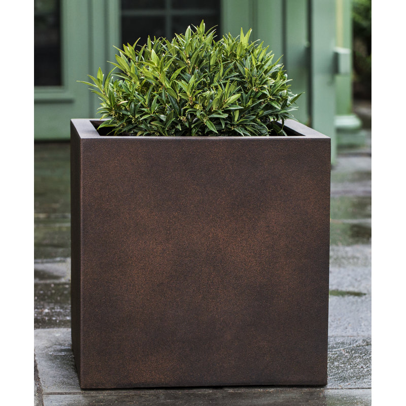 Farnley Planter Box, 23.5" H x 23.5" W x 23.5" D, Rust Lite, 1