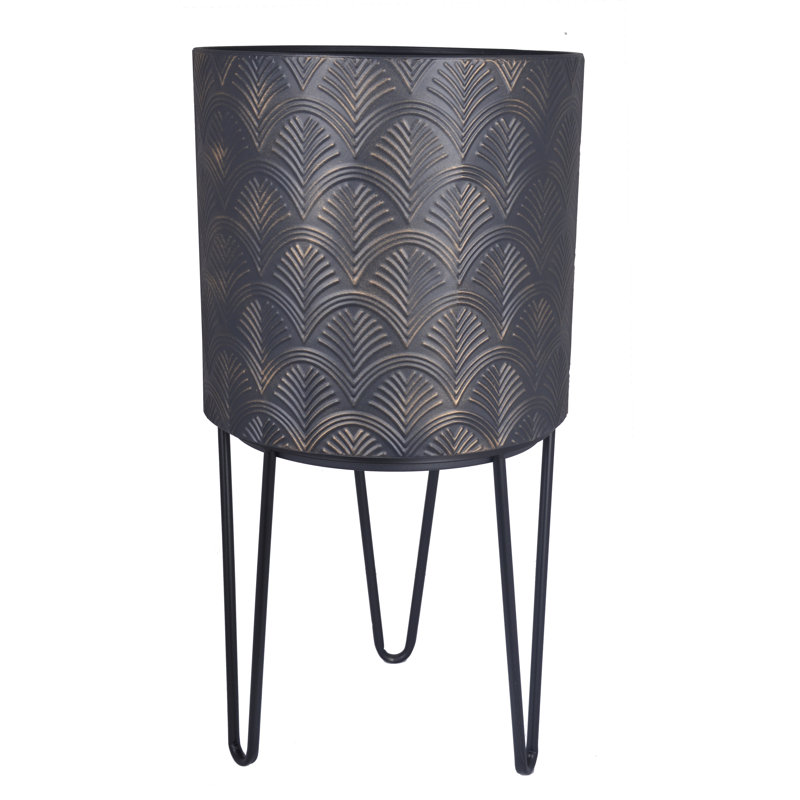 Stogner Metal Planter, Golden/Graphite