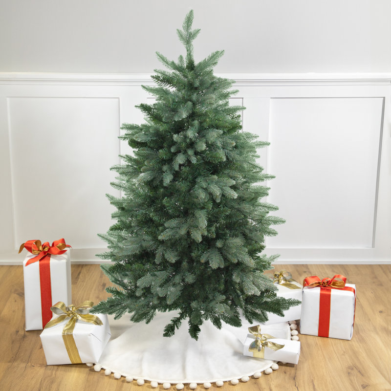 4.5' x 35" Washington Frasier Fir Slim Artificial Christmas Tree - Unlit