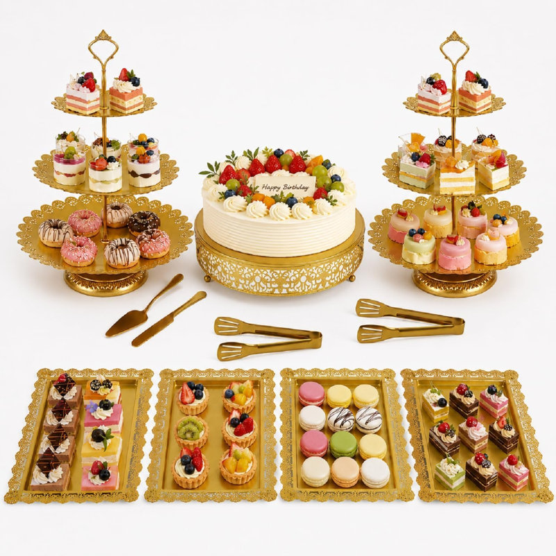 Ensemble de 11 présentoirs à desserts, supports et socles en métal doré, élégants et parfaits pour les fêtes et les mariages.
