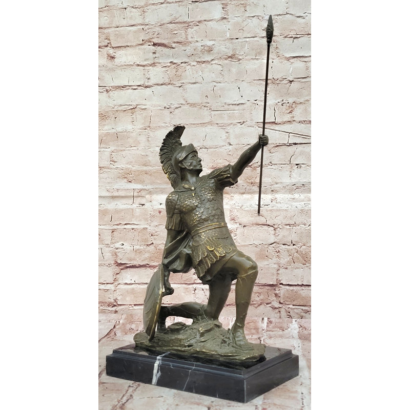 Sculpture en bronze de la légion romaine centenaire à genoux avec lance et bouclier