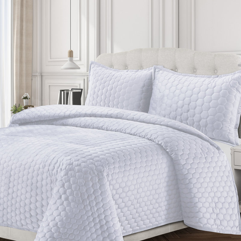 Lugano Quilt, Twin Quilt + 1 Standard Sham, White