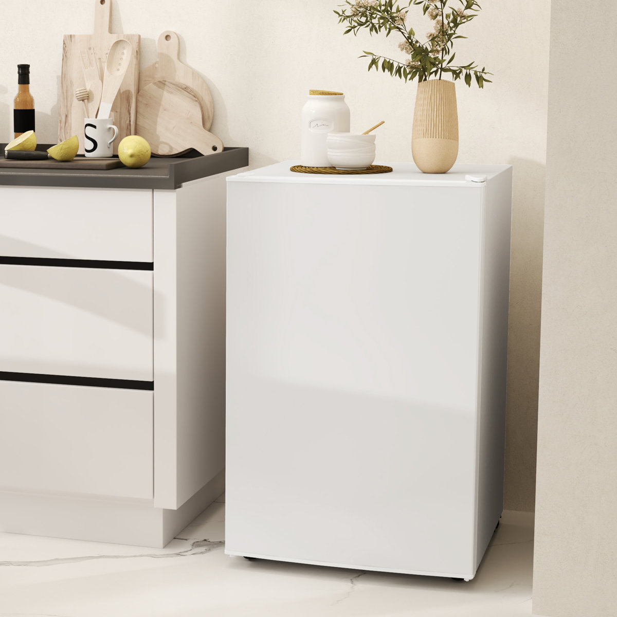 Homcom - 4.5CuFt Energy Efficient Mini Fridge Freezer, Low Noise Black Compact Refrigerator w/Adjustable Thermo - White — FIN-0016180 | Fridge.com