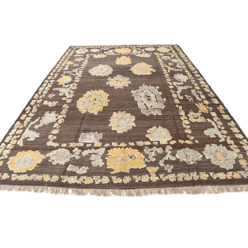 Tapis brun 9 x 12