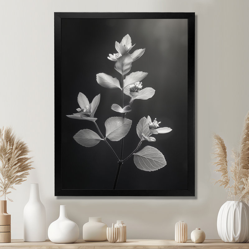 «Elegant Silhouette», gris, monochrome, eucalyptus II - Eucalyptus, art mural, Toile encadrée noire simple