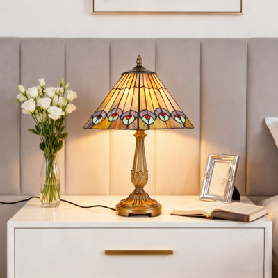 17.3"h Tiffany-style Stained Glass Table Lamp