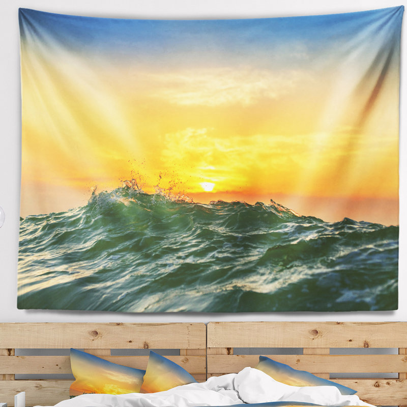 Tapisserie plage ensoleillée et vagues brillantes, H 32 po x l 39 po