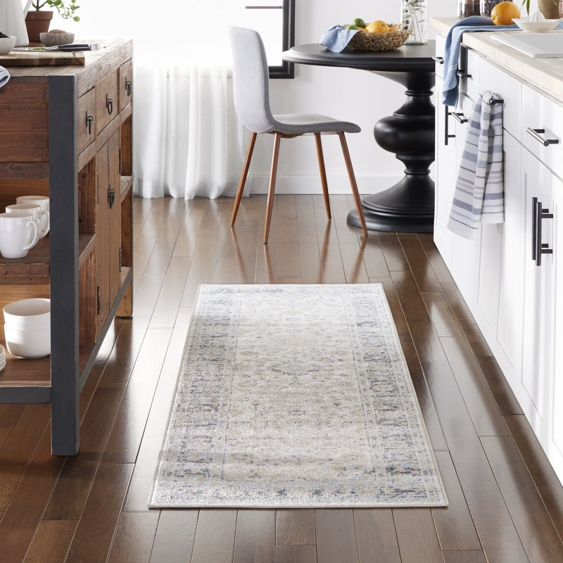 Tapis bleu clair / blanc Benner Killough, Tapis de couloir 2 pi 2 po x 7 pi 2 po