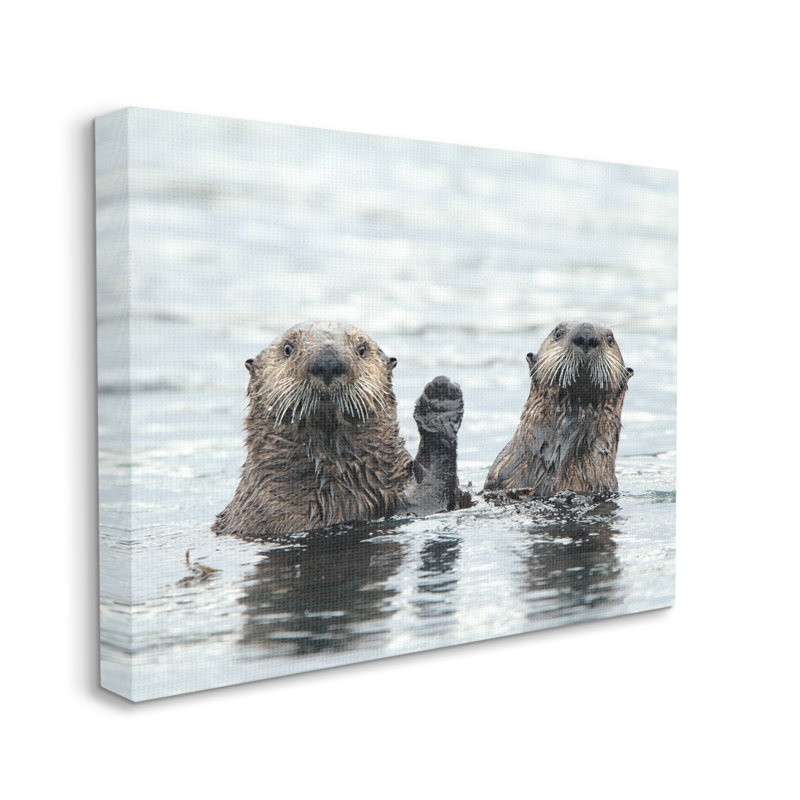 Peeking Otters In Water par Donna Bourdon, H 36 po x l 48 po x P 1,5 po
