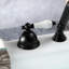 Garniture de robinet de baignoire romaine à fixation sur plateau à poignée simple avec douche à main-62258216