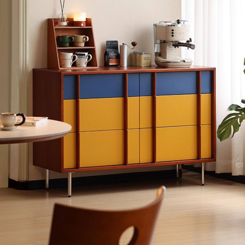 Modern Minimalist Style Sideboard