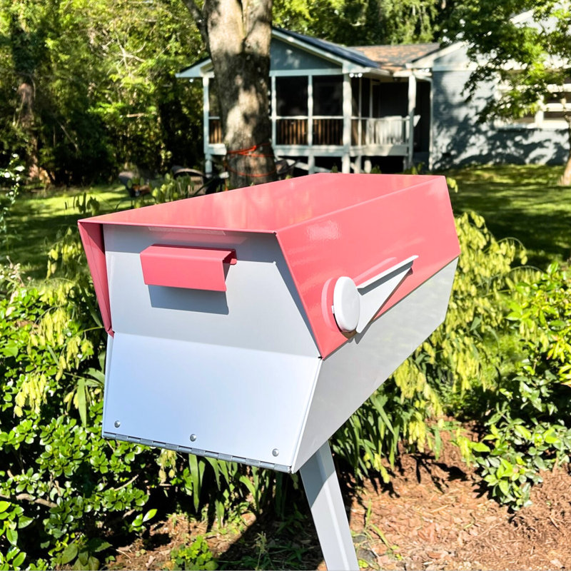 Steel Post Mounted Mailbox with Magnetic Closure, Pink/White