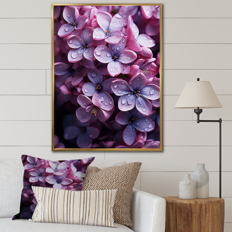 «Flowers Whispering Lilacs» sur impression sur toile, H 40 po x l 30 po x P 1,5 po, Cadre flottant doré