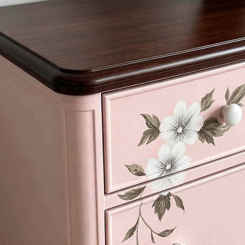 Buffet artistique en bois peint