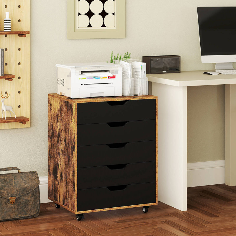 Beeta Accent Chest