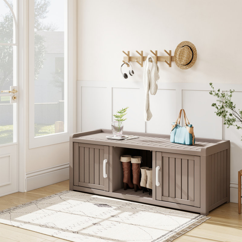 Armoire de rangement à chaussures en résine 46,86 "avec 2 portes et tablettes réglables (brun clair / gris)