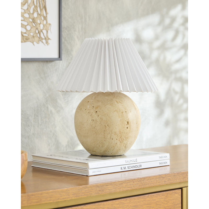 Buffy Table Lamp