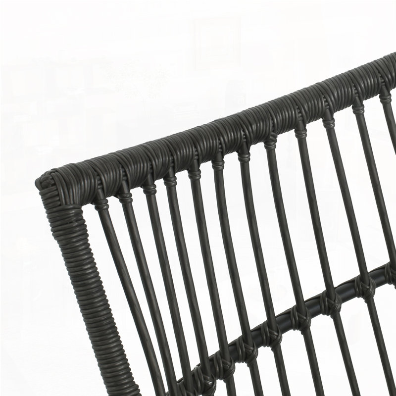 Chaise d'extérieur en rotin
