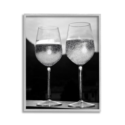 FizzyChampagneGlassesGicleeArtbyLil'Rue