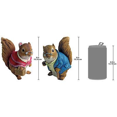 2 Piece Grandparent Squirrel Garden Statue Set