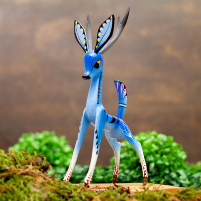 Sculpture Emalyne Little Blue Deer Alebrije