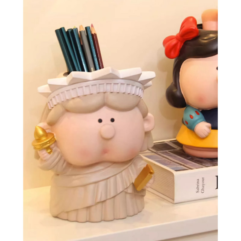 Figurines et sculptures Klarke