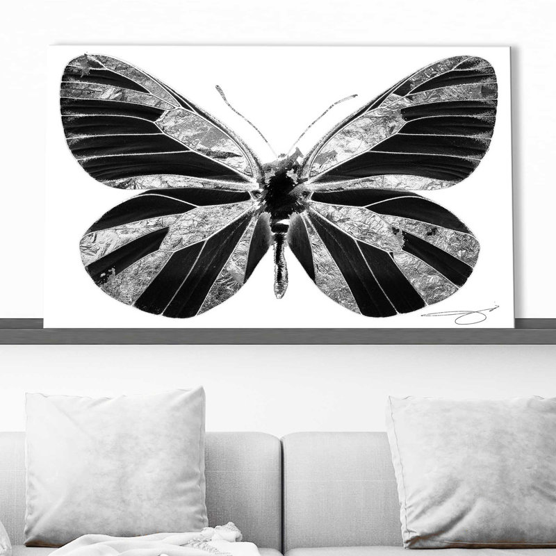 «Silver Butterfly (Horizontal)» par Jodi - impression, Toile tendue, H 28 po x l 48 po x P 1,5 po