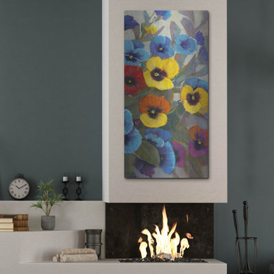 «Luxe Pansy Panel III» par Tim O'Toole, art de luxe en métal «Pansy Panel III» par Tim O'Toole