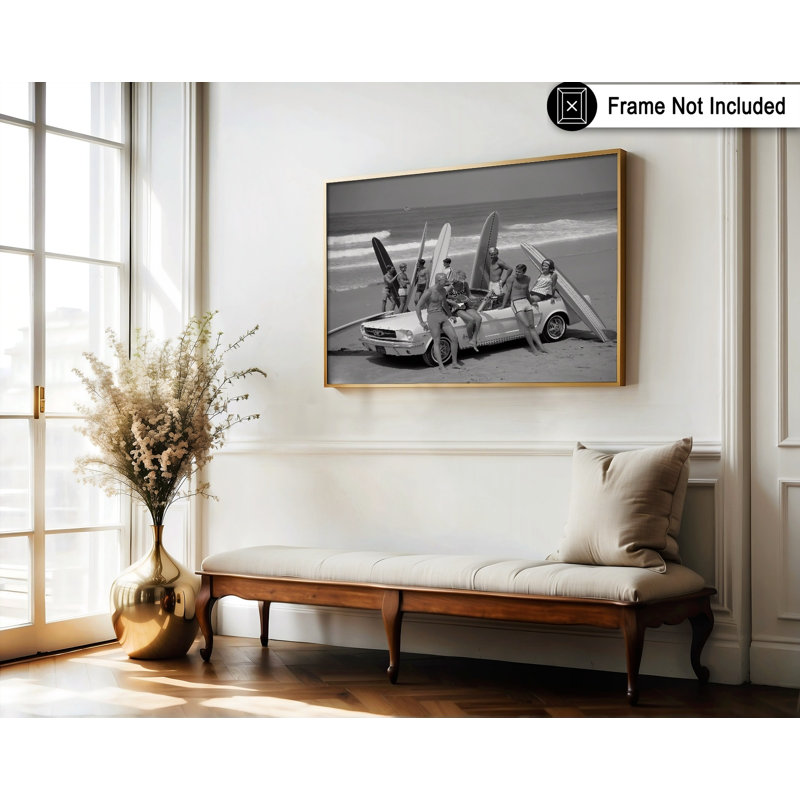 Amis s'amusant sur la plage, Unframed, Poster, 16"H x 20"W