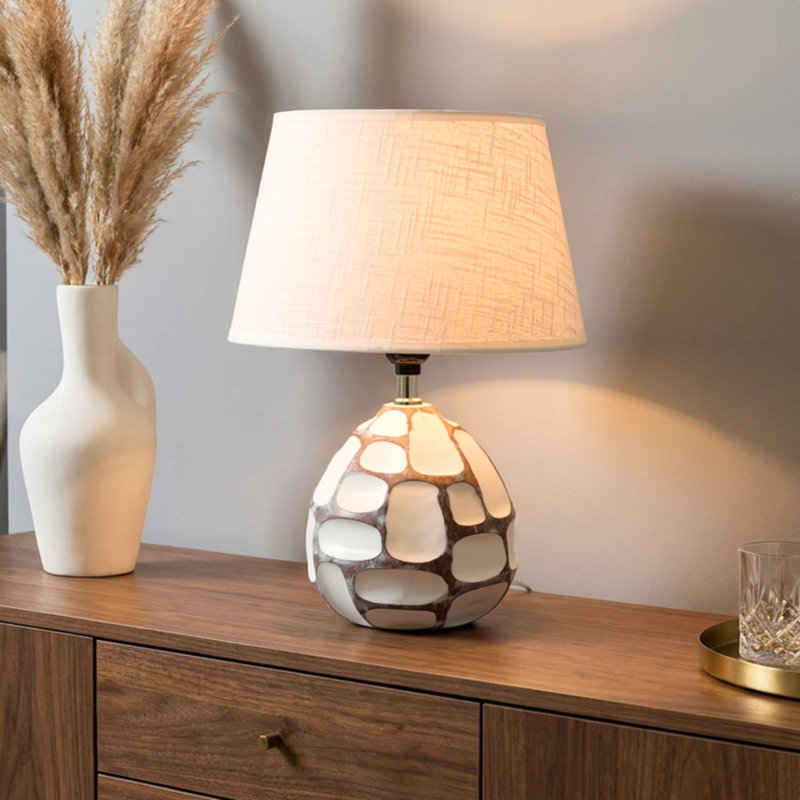Malvina Resin Table Lamp