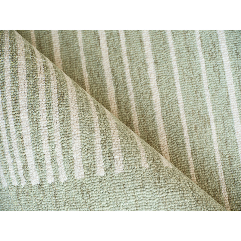 Dusseldorf Handmade Hand Tufted Sage Green/Ivory Area Rug, Rectangle 9' x 12'