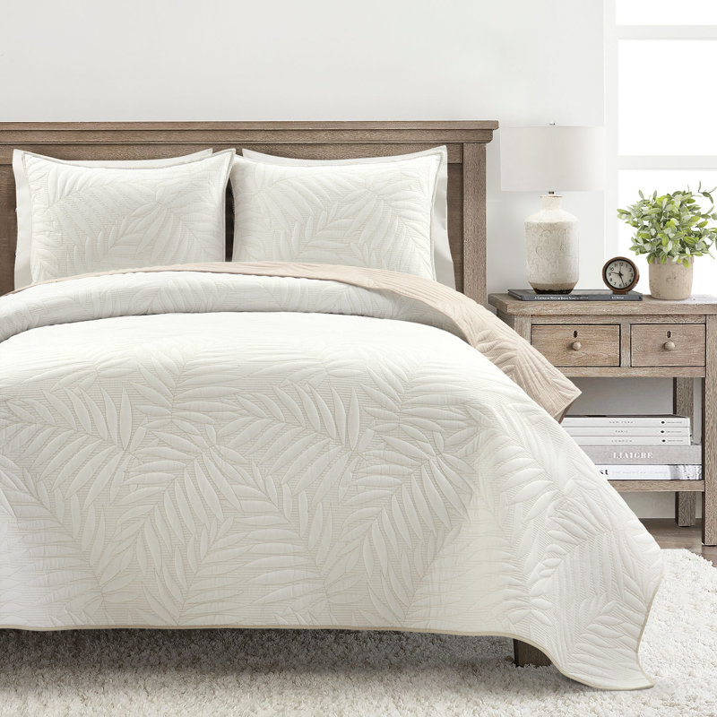 Full/Queen White Cotton Reversible Quilt Set with Embroidered Leaf Design