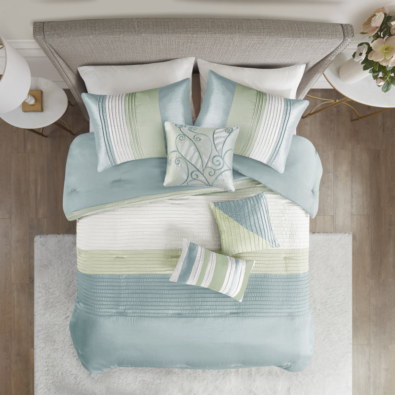Full Green Jacquard 7-Piece Comforter Set with Shams