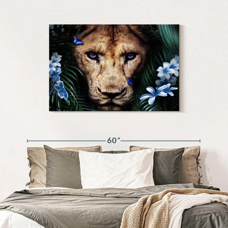 Tropical Lioness, 30" H x 45" W