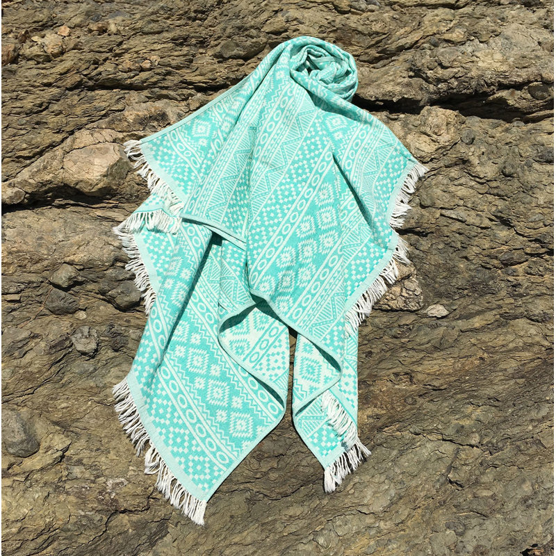Soft 100% Cotton Fouta Beach Towel, 35.4 x 66.9 inches | High Water Absorbent, Machine Washable at 86-104°F | Stylish Green Rug Pattern | Perfect for Beach, Pool, or Spa – Lightweight & Quick-Drying