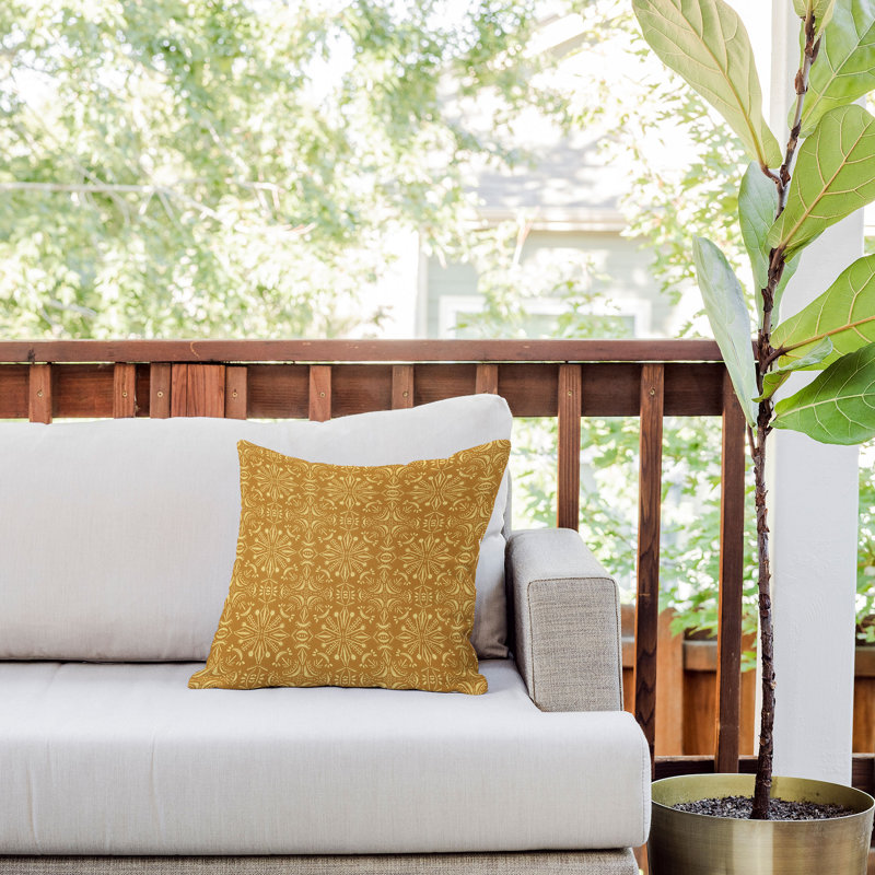  Polyester Indoor/Outdoor Throw Pillow, 16" x 16"