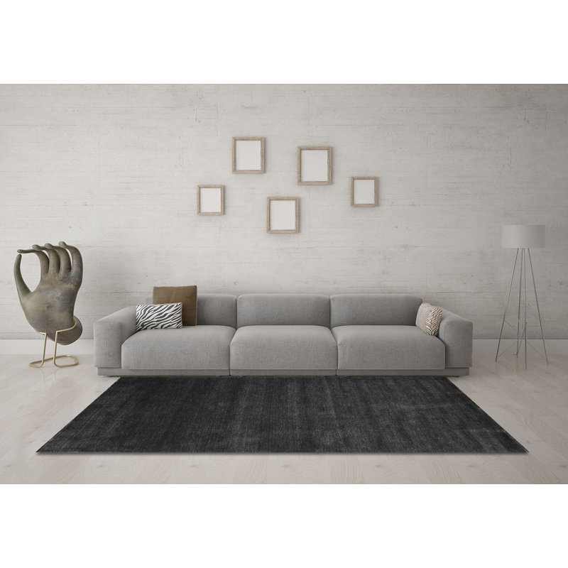 Tapis noir en chenille tissé à la machine Finck, Carré 7 pi